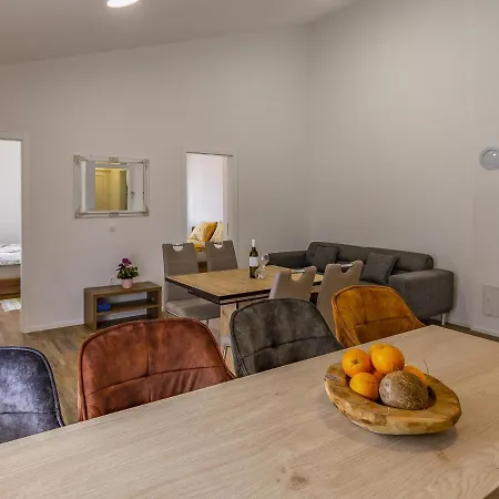 Apartment Vera 1 - Eight Units *
