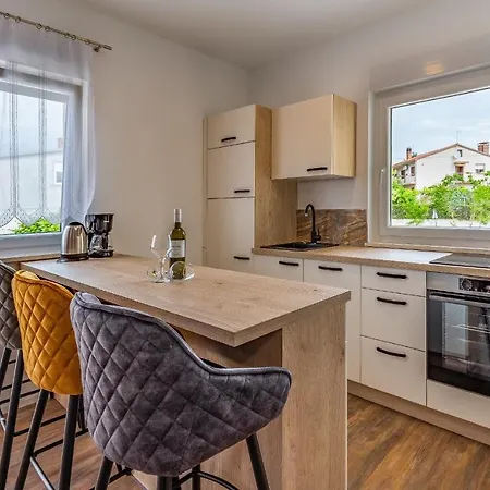 Apartment Vera 1 - Eight Units